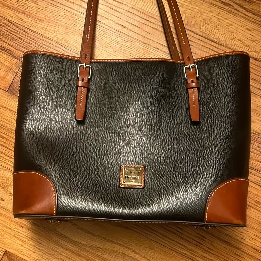 Dooney & Bourke Pebbled Tote